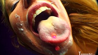 mckensie creme's tongue fetish drives me wild
