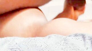 amateur couple fucks with close up on big ass and cock grabbing