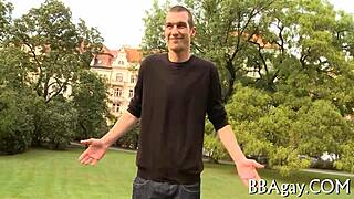 Free gay porn photos for you to enjoy 😏