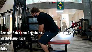 Treino para as costas com flexibilidade