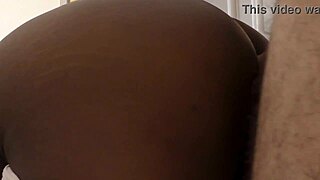 Interracial couple enjoys homemade doggystyle and internal ejaculation