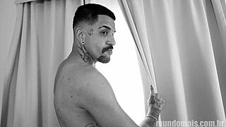 Hey, Check This Big Cock Couple Making Up in Bed! 😍