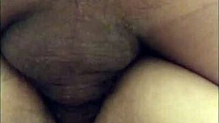 japanese couple in their 30s have raw sex in the living room, squirting in doggy and creampie