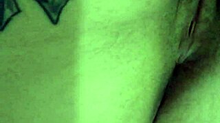 I couldn't hold it and came on the big cock