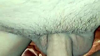 chupandole el coño bien rico a mi mujer