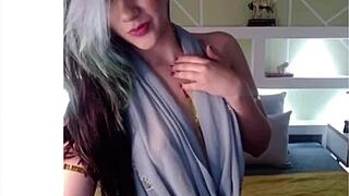 Social isolation leads to steamy webcam sessions with deepthroats and pussy fucking during the COVID-19 pandemic