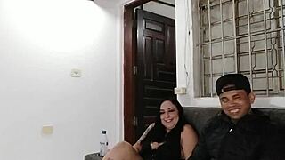 jhonny gab fucks his friend's sister manddy may with big tits and ass at home!