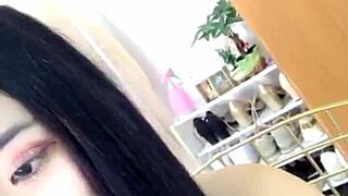 Hot Girl Doing Live Stream Show With Big Cock Oral!