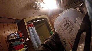 Ronda Says, 'Join Me in the Shower for Sexy Fun'