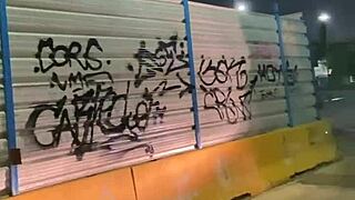 Why am I naked on the street and in my friends' house?