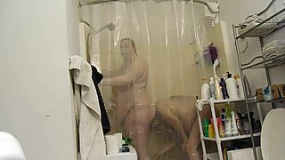 damn, i love getting wet in the shower with her