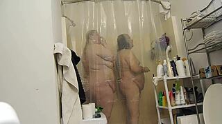 damn, i love getting wet in the shower with her