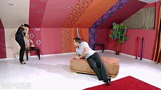 Hot anal sex filling sexy brunette's ass with creampie 😏