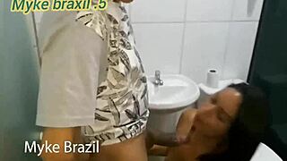 Morena Gostosa Faz Oral Molhado E Cavalga Na Rola No Motel