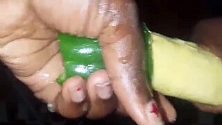 plantain vs poivron makes me wet and cum