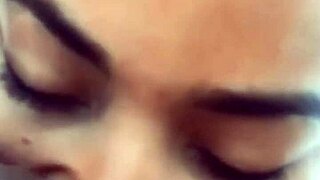 Me Corro En La Garganta Profunda De La Chupona