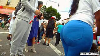 i see this hermosa morena walking so excitingly as a milf