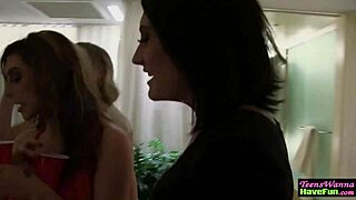 Real teen gets rammed hard at wild party 😍