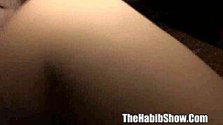 check out this phat booty white milf pawg 😍