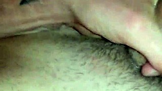 Amateur moms show off their curvy behinds