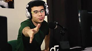 In this hentai, a thirsty succubus reacts to getting her fill of semen.