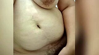 I record my neighbor masturbating 😏