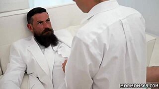 Gay Teen Delivers First-Time Blowjob in Raw Footage