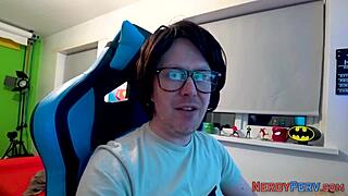 Tricked European Amateur Receives First Facial In High-Definition Reality