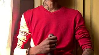 Brazillian beauty enjoys big black cock and jerking cumshot