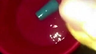 Watch this stud's big cock cumshot?