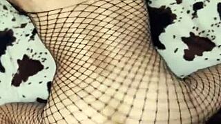 Wife In Stockings Gets Emotional Anal Assfucking