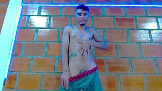 Solitary pleasure with a touch of Latin spice