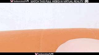 Look at my wet pink pussy while I'm alone in VR, says Roxanne