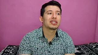 tengo 25a�os y le meti mi verga de 23cm a mi vecino casado fui su primera vez recibiendo verga