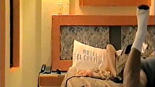 Mexican amateur makes sex tape with her brother