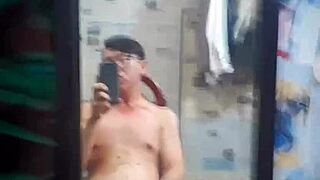 Vietnamese gay hunk enjoys giving oral pleasure