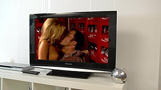Amateur wife gets anal from her brother-in-law while husband is away