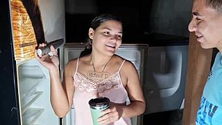 Ja Era Tarde Ele Veio Comprar Geladeira e Acabou Comendo Meu Cu Trailler