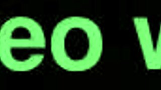 em nhung shows off big tits