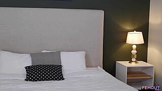 Femout Xxx Divine Enjoys A Relaxing Moment