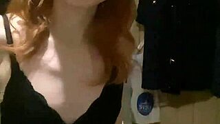 Sexy dance with tiny 18+ body