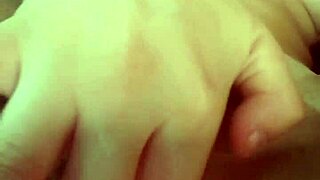 Novinha gostosinha enjoys big tits and ass with dildo and blowjob