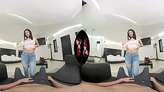 sexy latina babe in vr