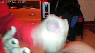 Amateur handjob leads to intense cumshot explosion