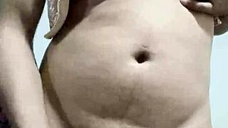 Travesti Masturbates Intensely In Crossdressing Session