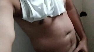 watch me masturbate my pussy while fucking hard