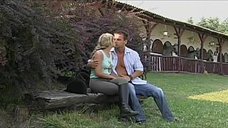 Linda Slim Takes Cock Outside and Gets Facial Inside