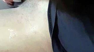 fodendo o cuz�o e gozando dentro do rabo 😏