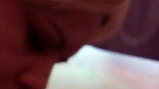 Blonde prostitute ready for fun 😘