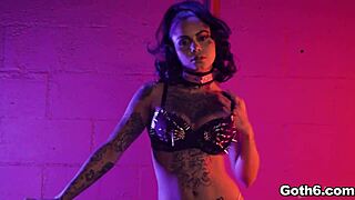 Kyle really rammed Genevieve Sinns' tight juicy asshole hard! 😈